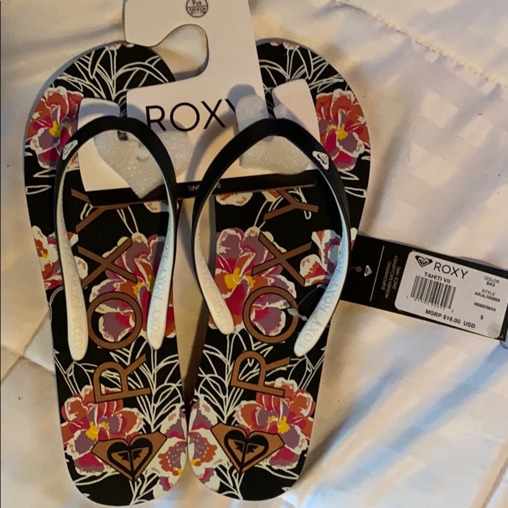 Roxy Tahiti flip flops